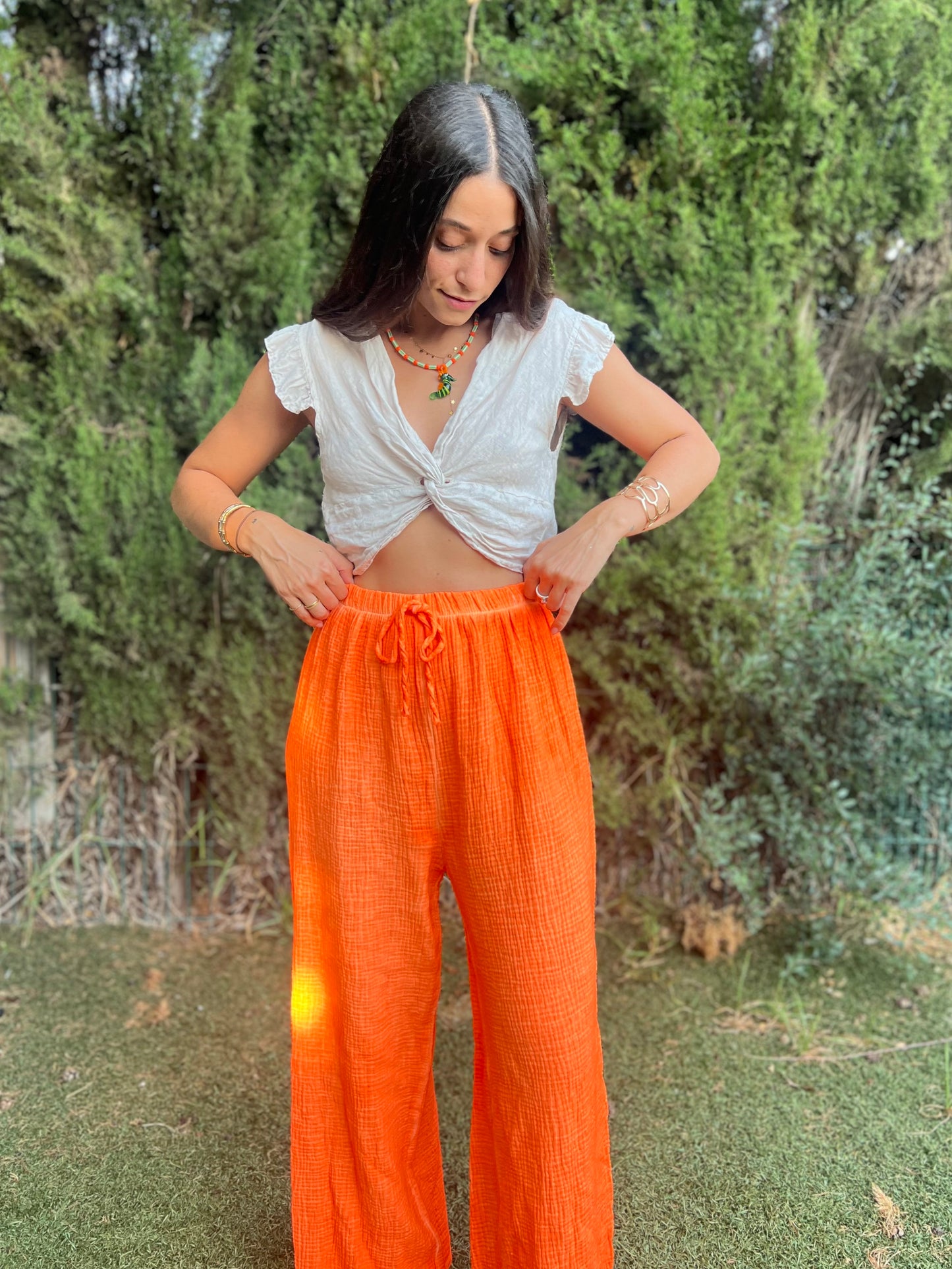 Pantalón naranja flúor