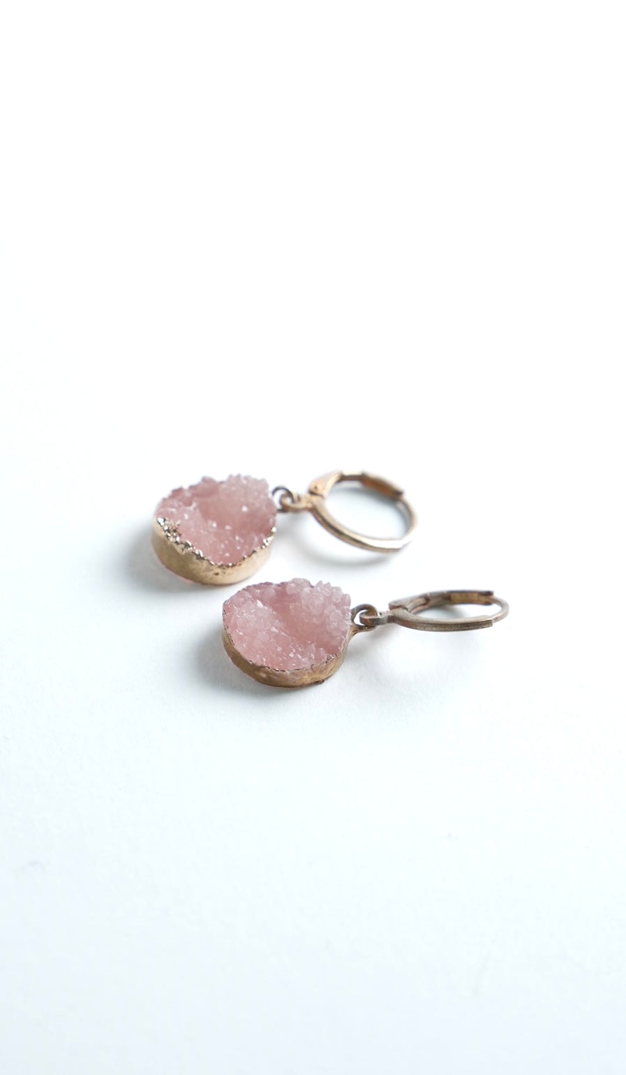 Pendientes rosa aura