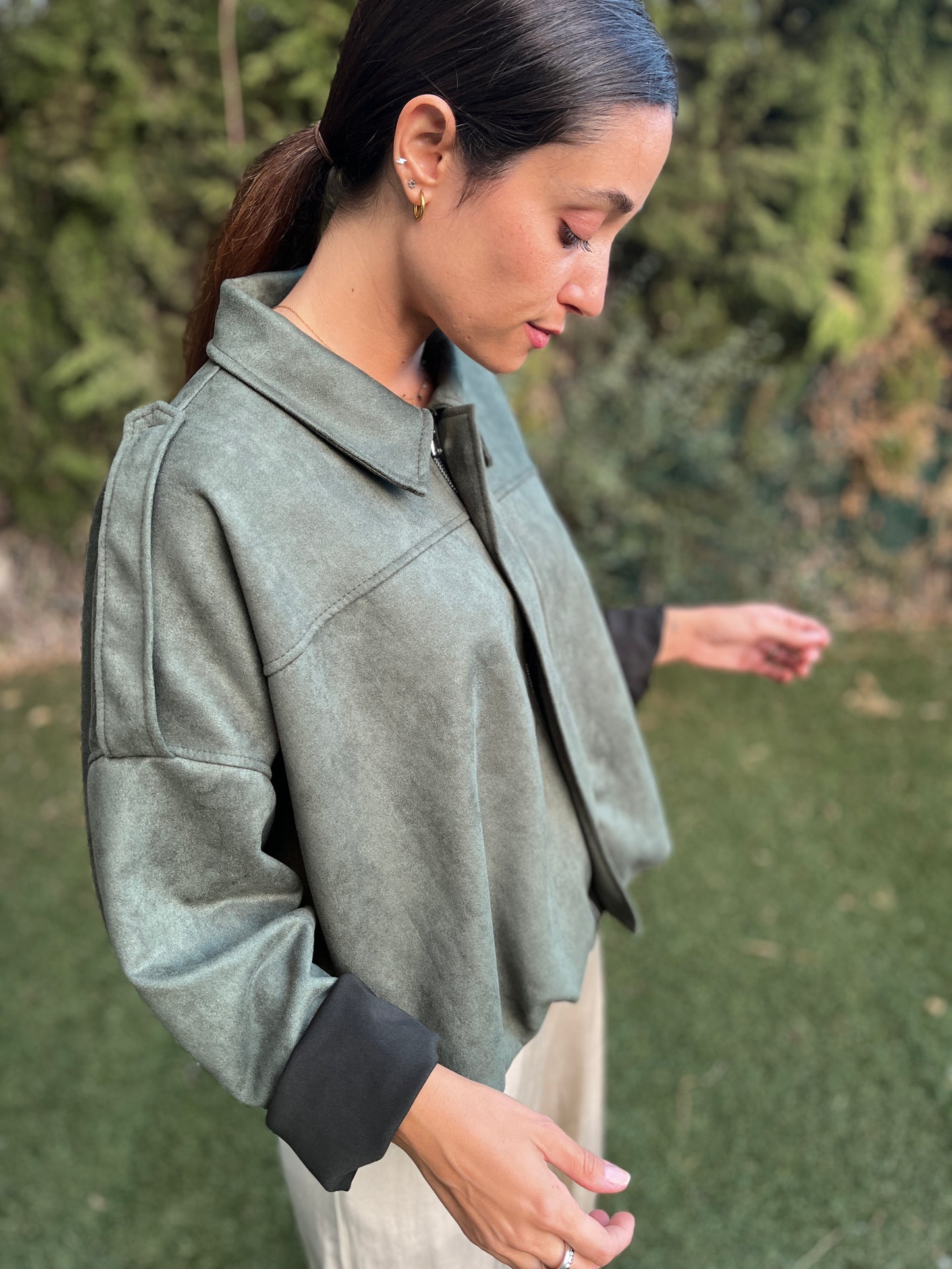 Chaqueta antelina caqui