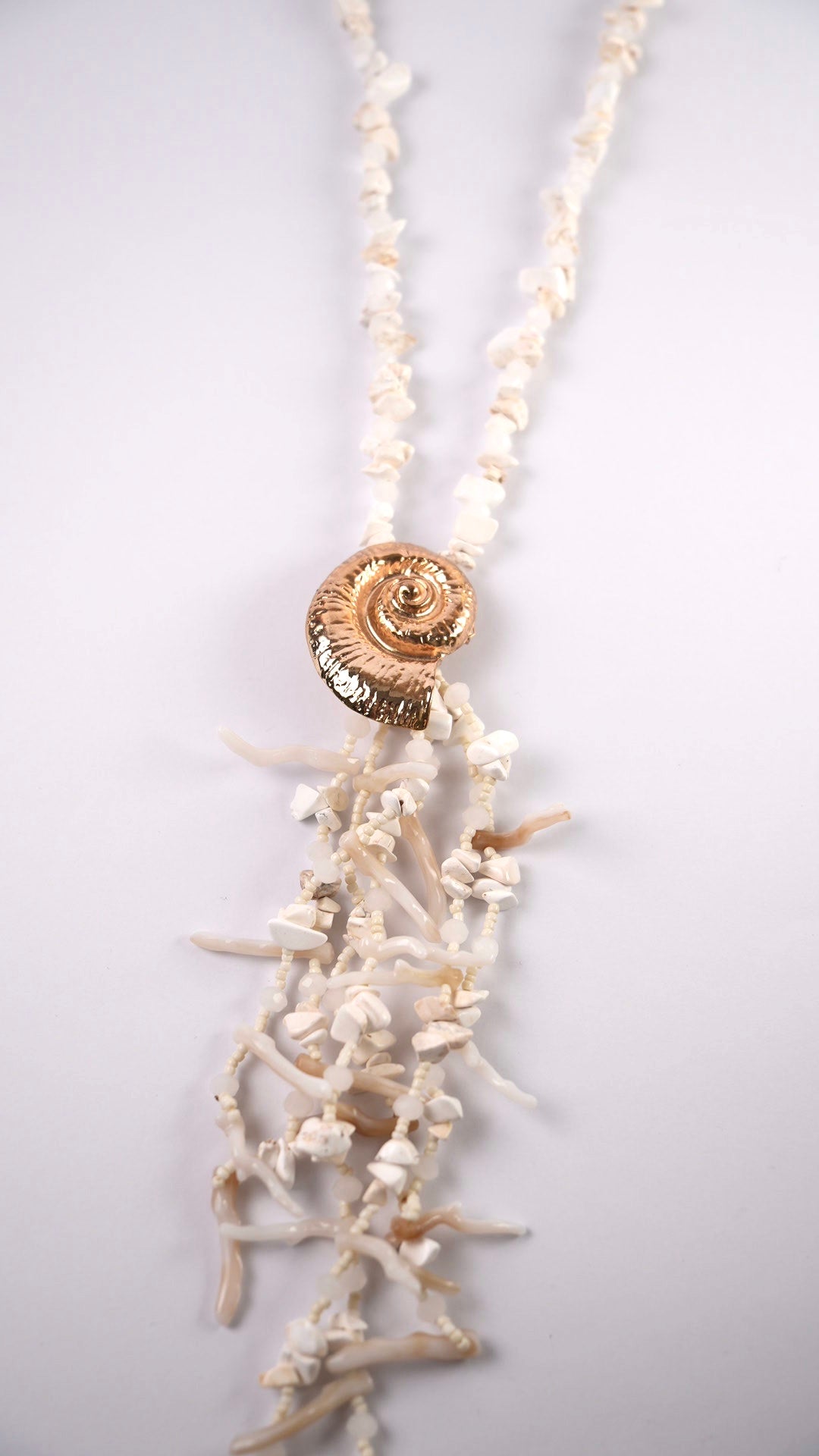 Collar largo caracola