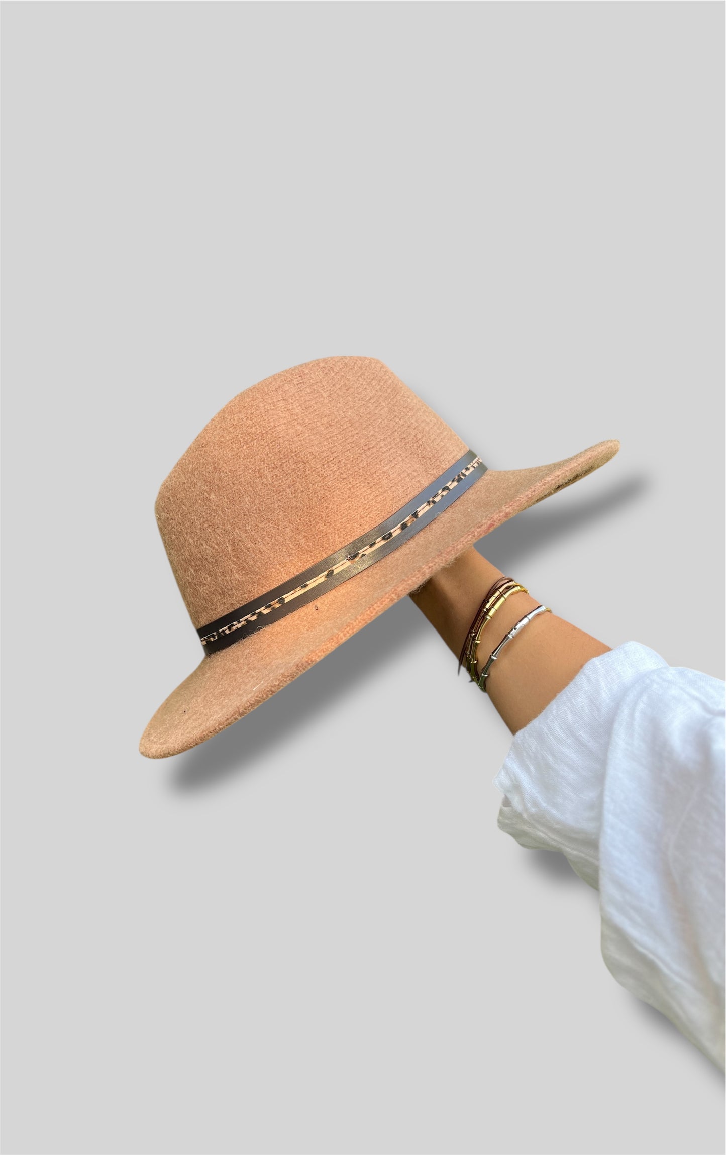 Sombrero de lana 100% Camel