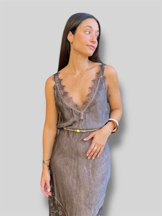 Vestido lencero encaje