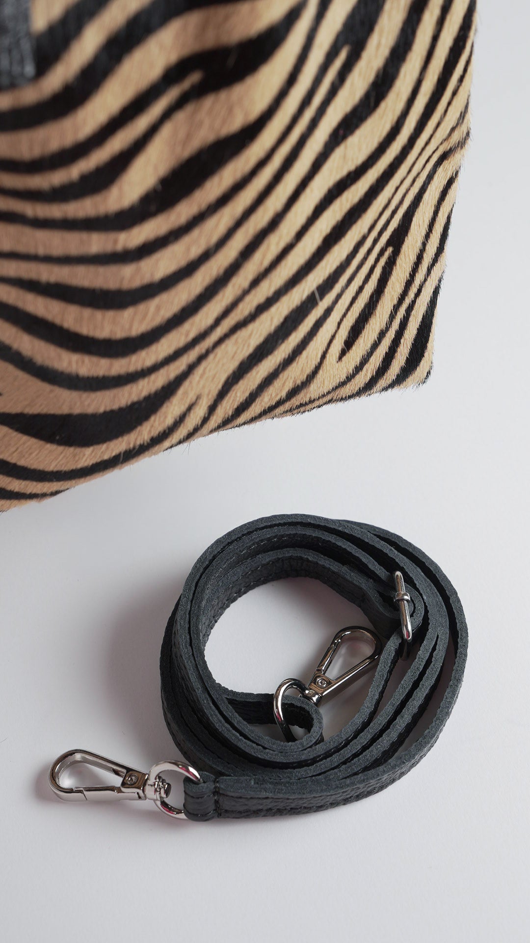 Bolso cebra piel