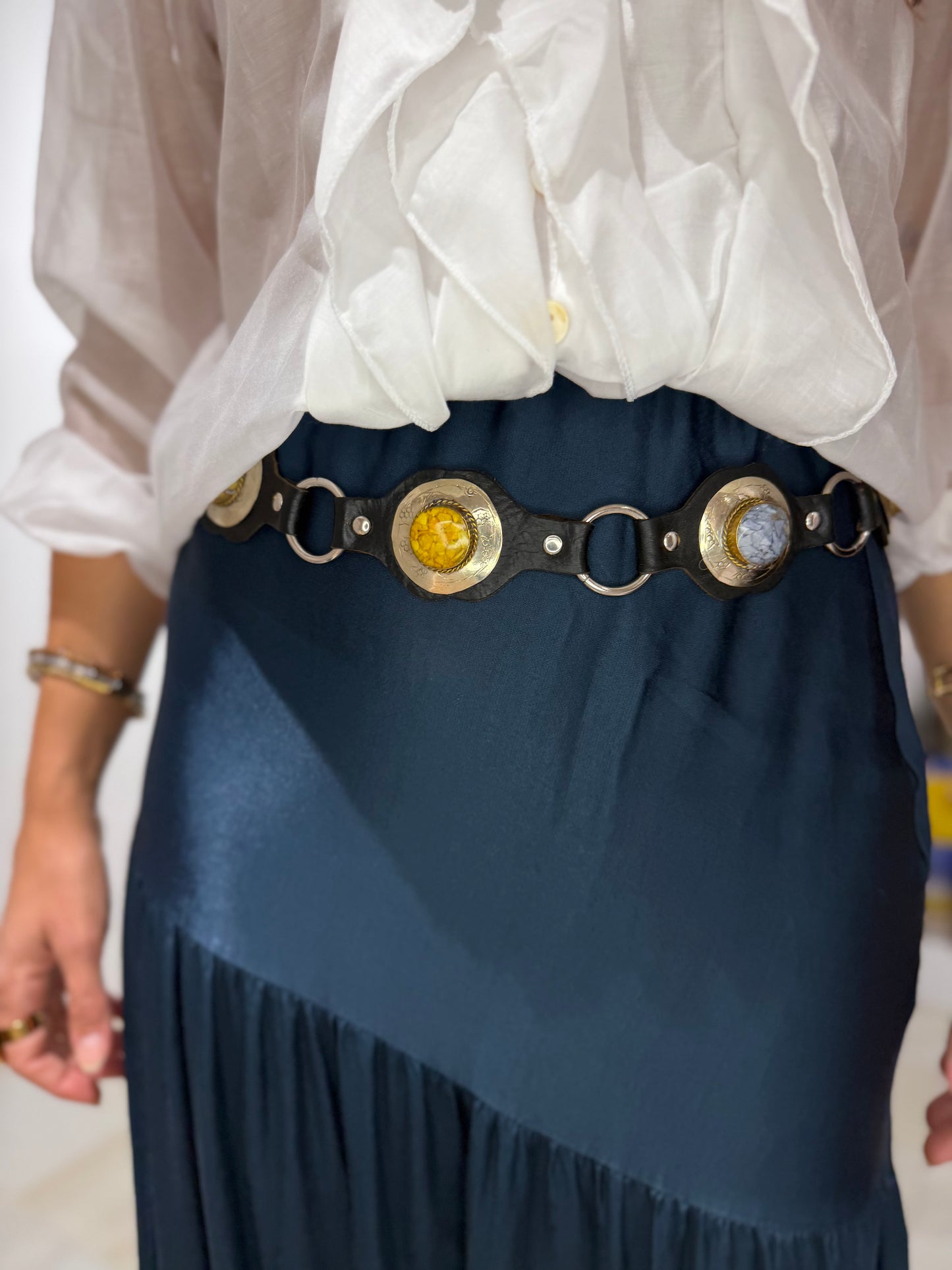 Cinturón piel piedras