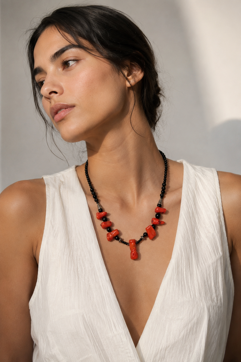 Collar coral y ónix