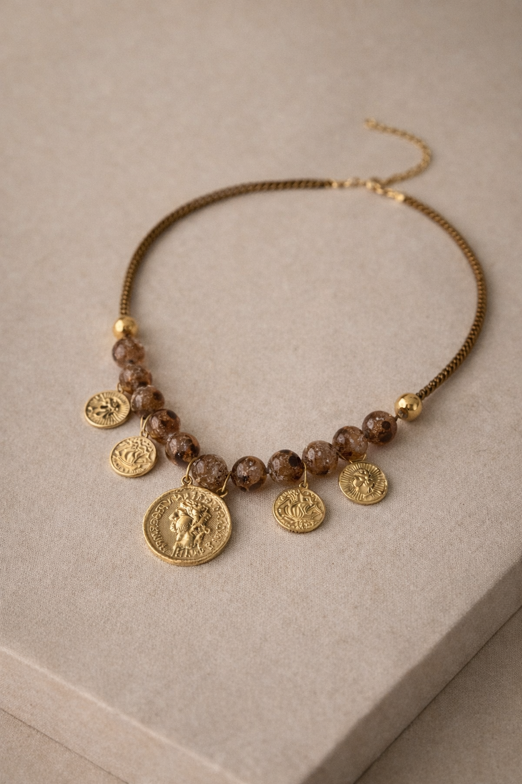 Collar moneda