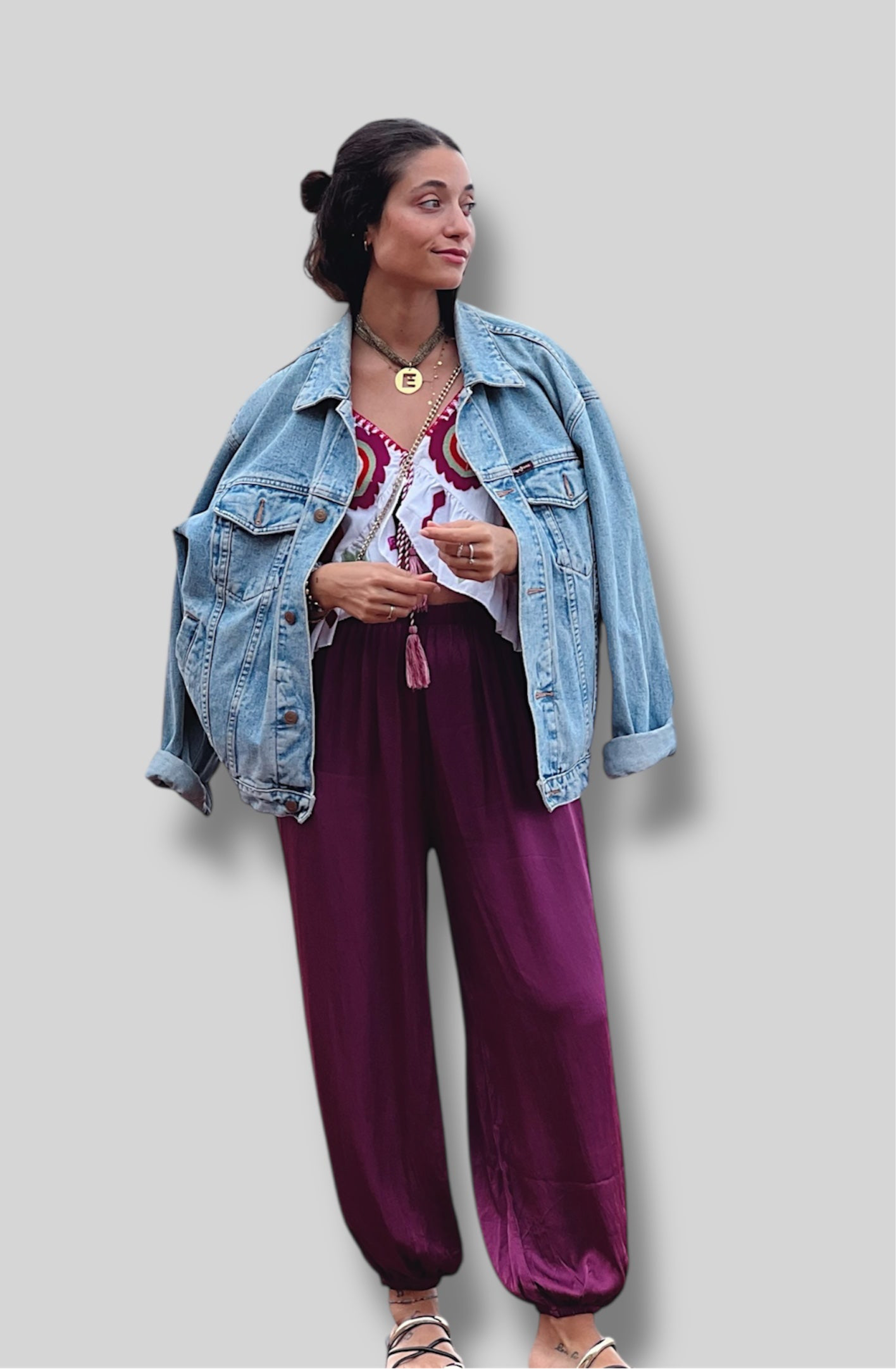 Pantalón satinado color berenjena 