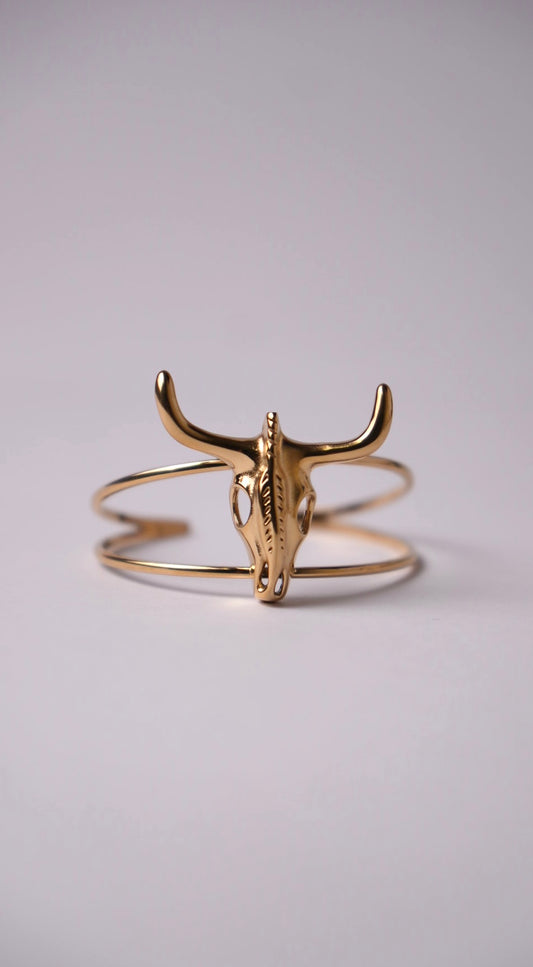 Brazalete cabeza de toro
