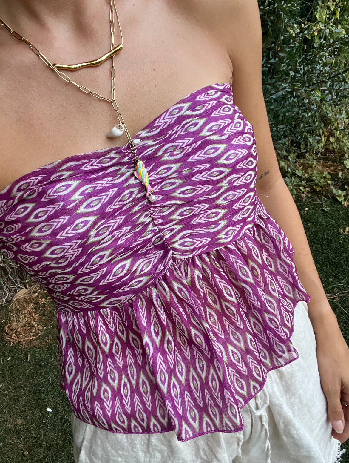 Top carlota