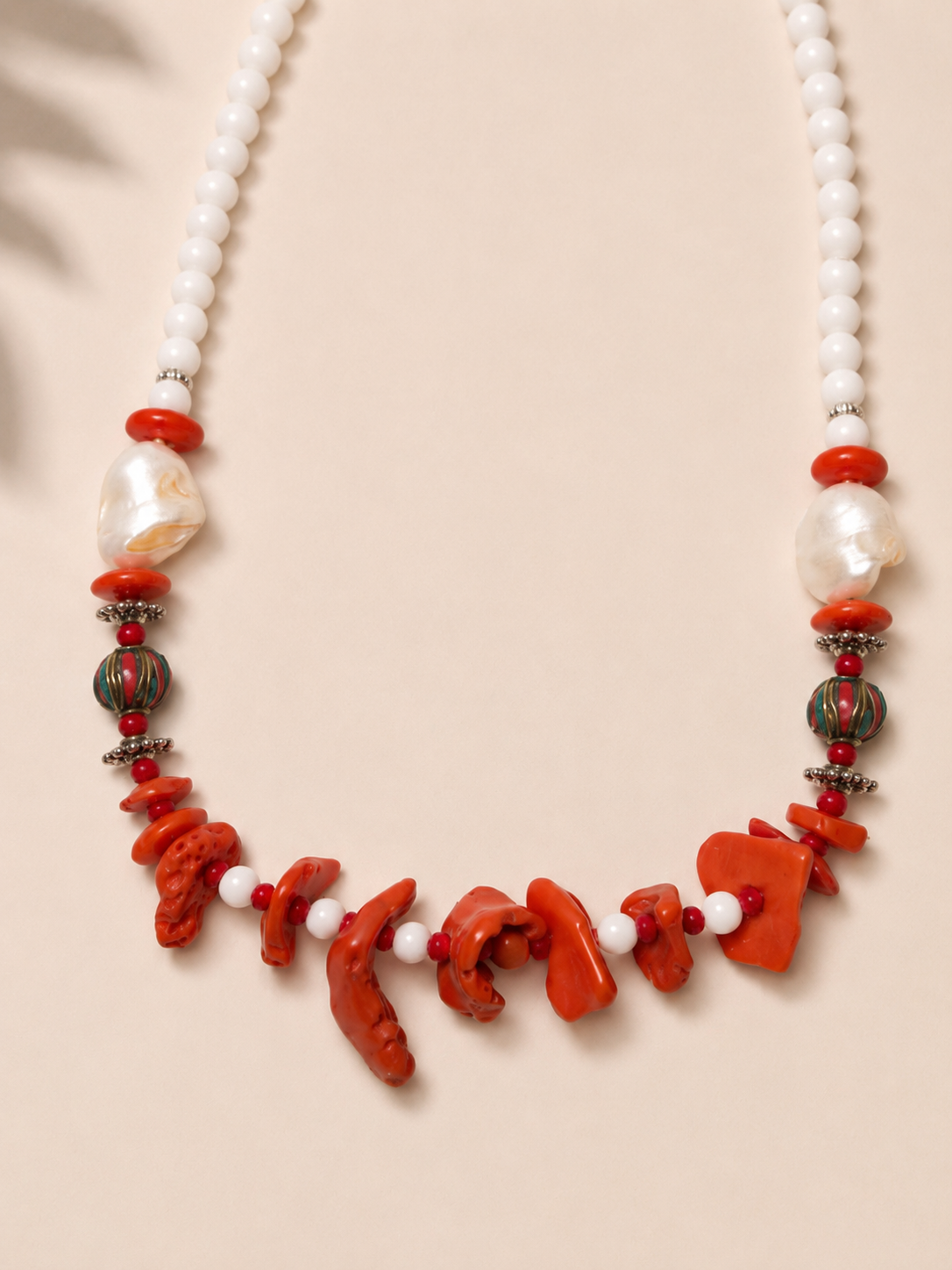 Collar con coral y perla - Nuh Nuh