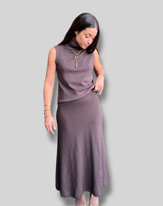 Conjunto de punto en marrón chocolate 